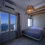 Bed & Breakfast Acro Blue Luxury Akrotírion