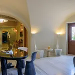 Acro Blue Luxury Bed & Breakfast Akrotírion