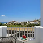 Acro Blue Luxury Panzió 4*