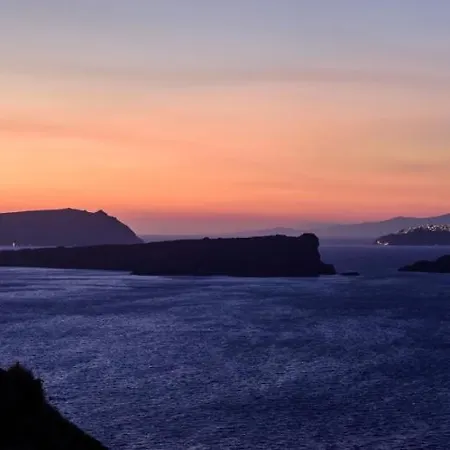 Acro Blue Luxury 4* Akrotiri (Santorini)