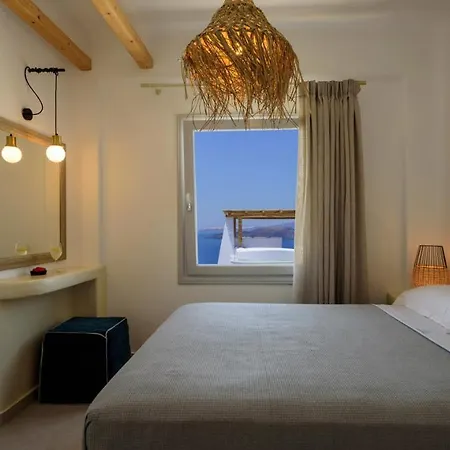 Bed & Breakfast Acro Blue Luxury 4*