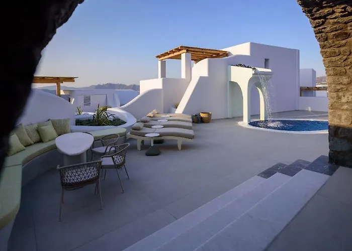 Acro Blue Luxury Bed & Breakfast 4*