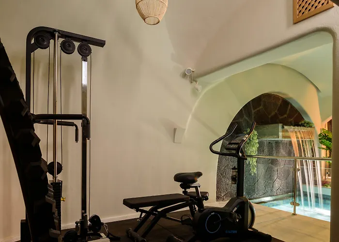 Acro Blue Luxury 4* Akrotiri (Santorini)