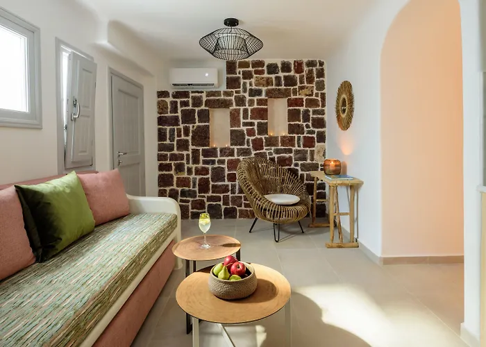 Acro Blue Luxury Akrotiri (Santorini)